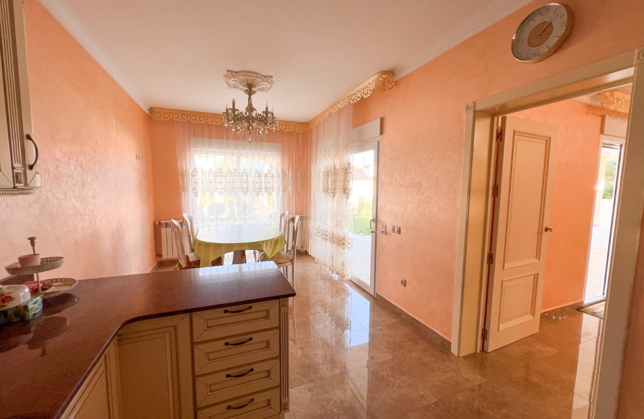 Revente - Villa - Orihuela Costa