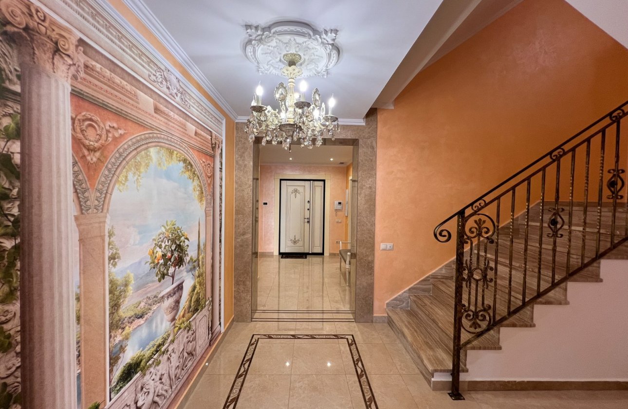 Revente - Villa - Orihuela Costa