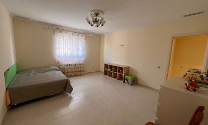 Revente - Villa - Orihuela Costa