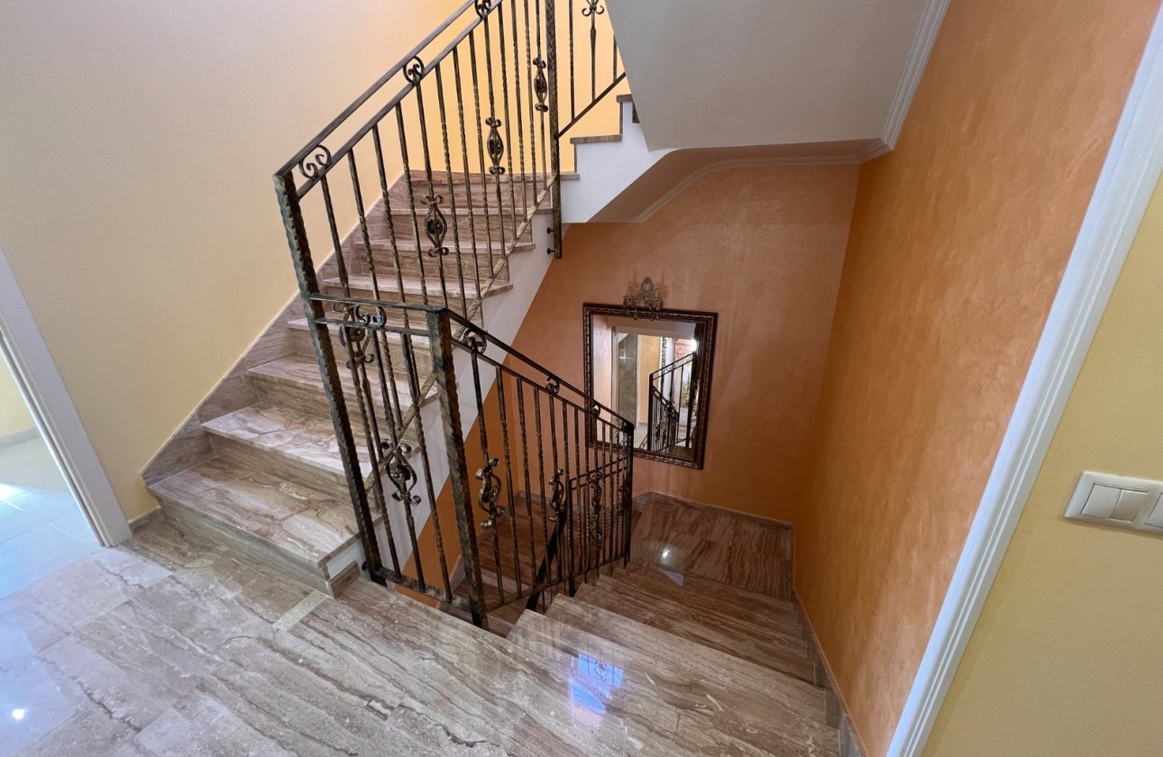 Revente - Villa - Orihuela Costa