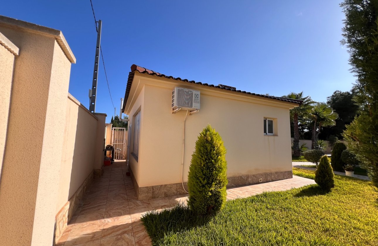 Revente - Villa - Orihuela Costa