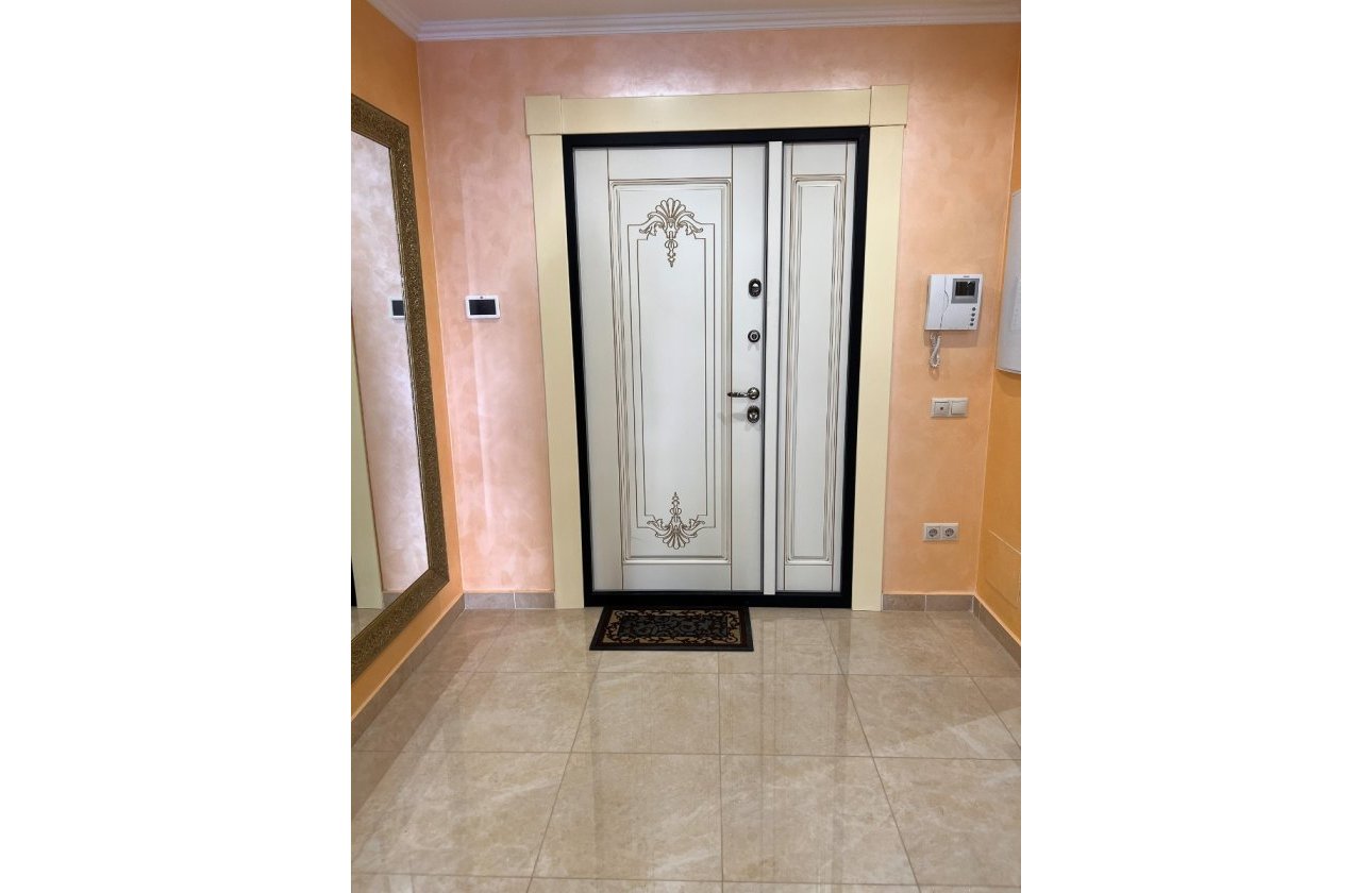 Revente - Villa - Orihuela Costa