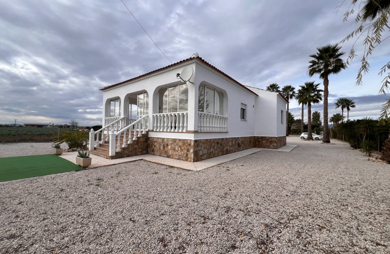 Resale - Villa - Dolores
