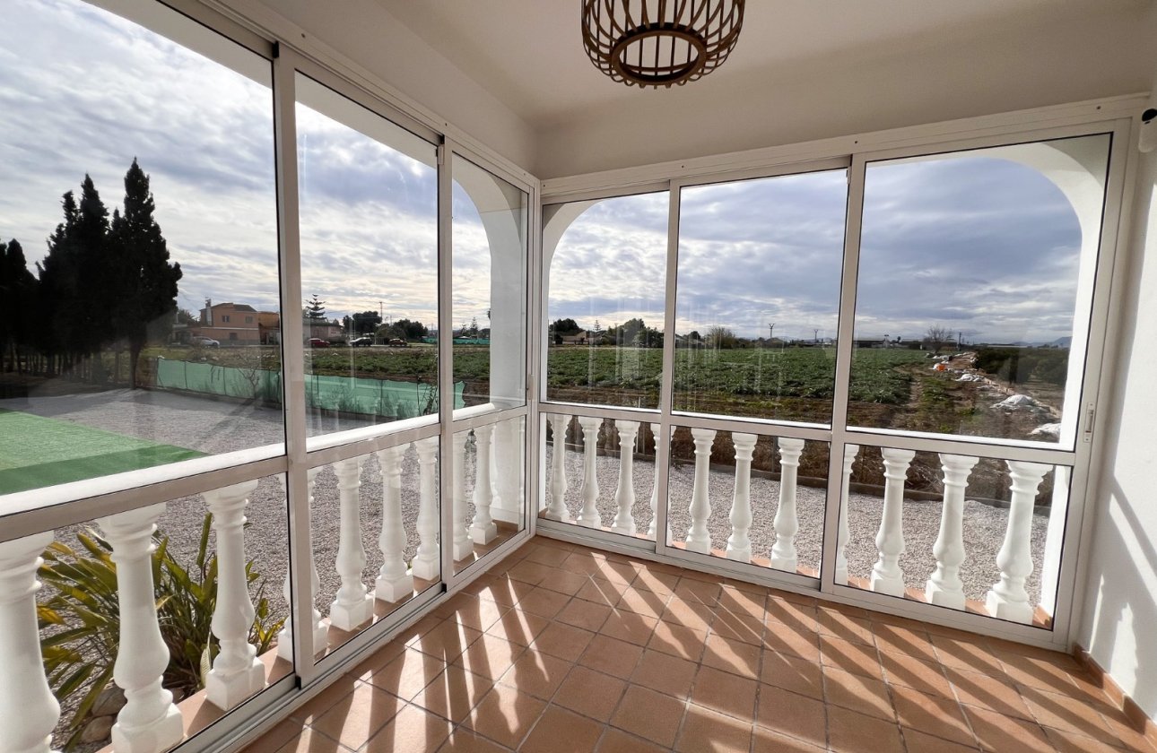 Resale - Villa - Dolores