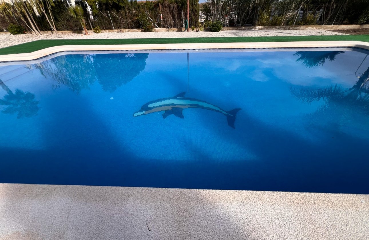 Resale - Villa - Dolores