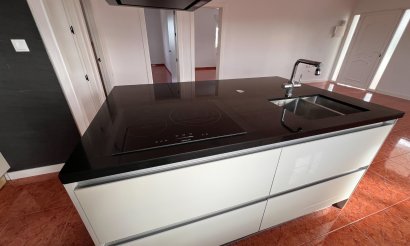 Resale - Villa - Dolores