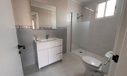 Resale - Villa - Dolores