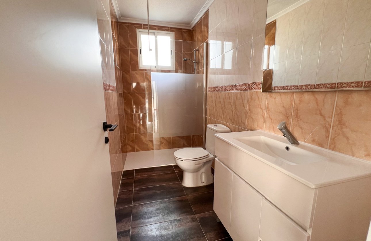 Resale - Villa - Dolores