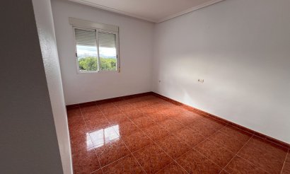 Resale - Villa - Dolores