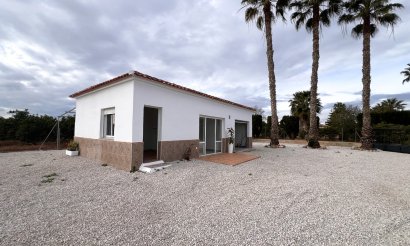 Resale - Villa - Dolores