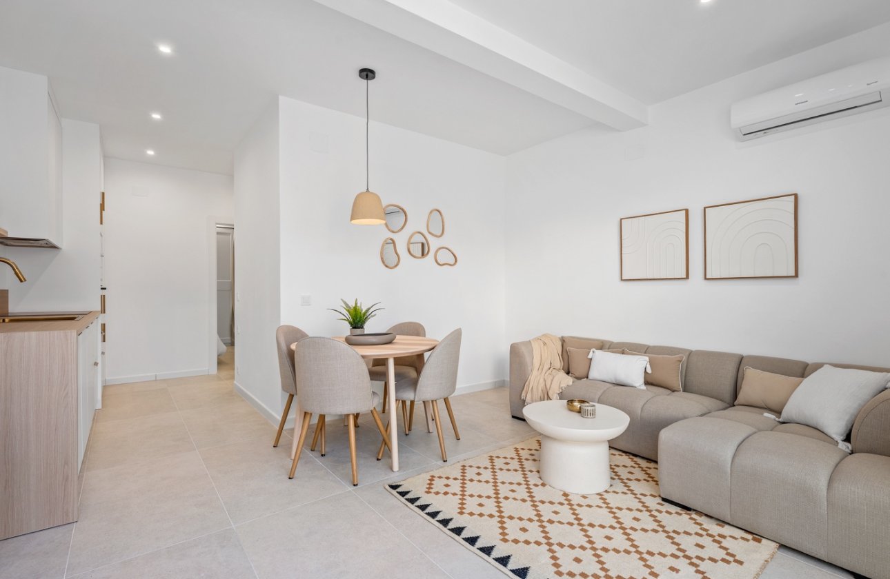 Resale - Villa - Torrevieja - El Chaparral