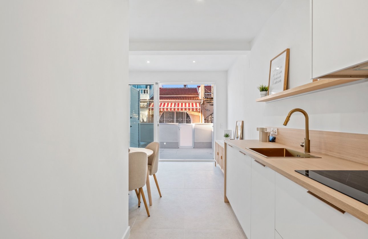 Resale - Villa - Torrevieja - El Chaparral