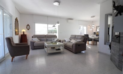 Resale - Villa - Algorfa - Lomas de La Juliana