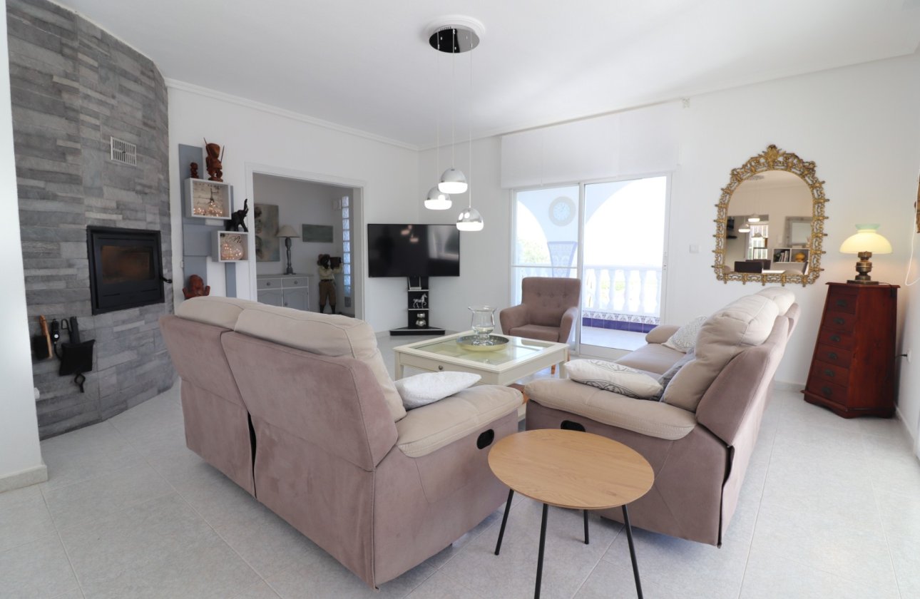 Resale - Villa - Algorfa - Lomas de La Juliana