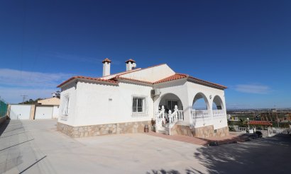 Resale - Villa - Algorfa - Lomas de La Juliana