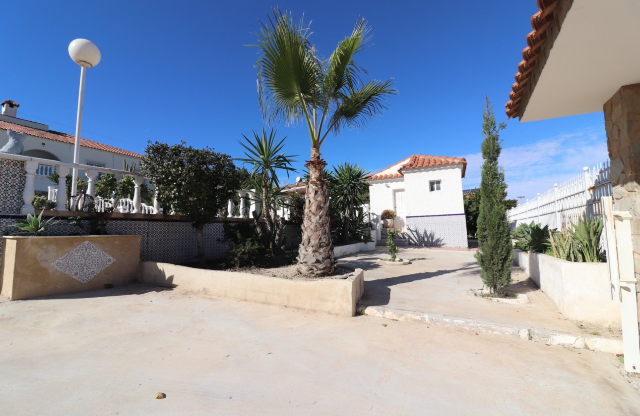 Resale - Villa - Algorfa - Lomas de La Juliana
