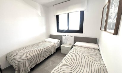 Revente - Appartement - Orihuela Costa - Playa Flamenca