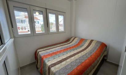 Resale - Apartment / flat - San Miguel de Salinas