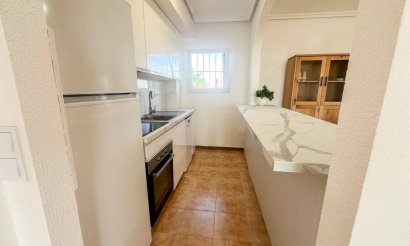 Resale - Apartment / flat - Torrevieja