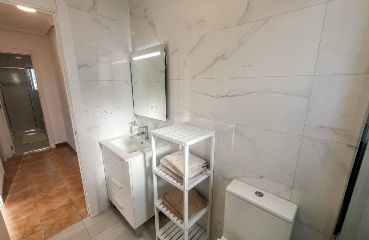 Resale - Apartment / flat - Torrevieja