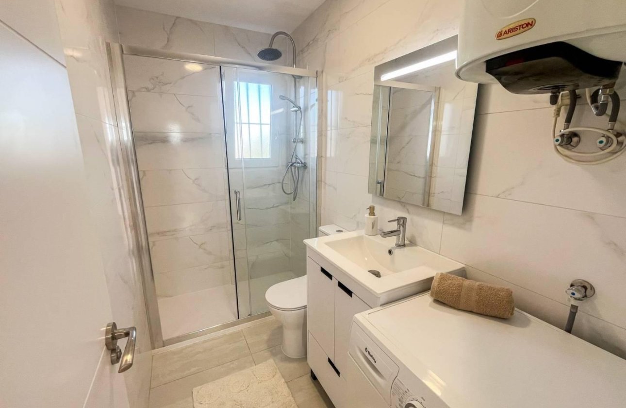 Resale - Apartment / flat - Torrevieja