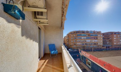 Resale - Apartment / flat - Torrevieja