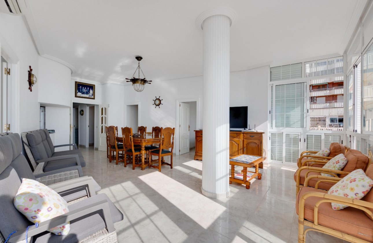 Resale - Apartment / flat - Torrevieja