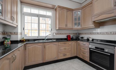 Resale - Apartment / flat - Torrevieja