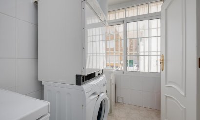 Resale - Apartment / flat - Torrevieja