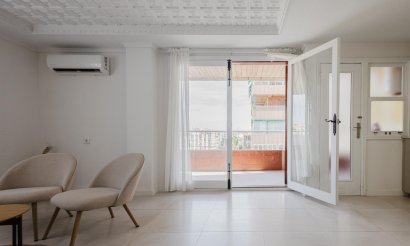 Resale - Apartment / flat - Torrevieja
