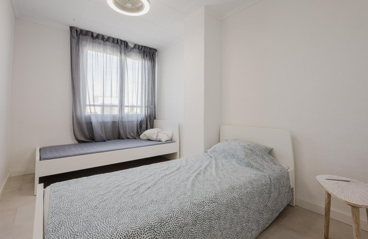 Resale - Apartment / flat - Torrevieja