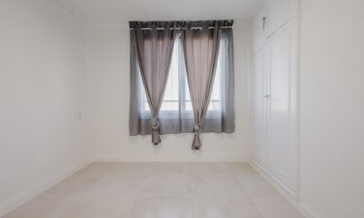 Resale - Apartment / flat - Torrevieja