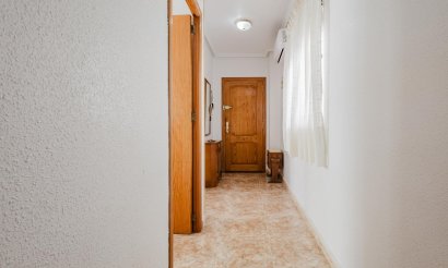 Resale - Apartment / flat - Torrevieja