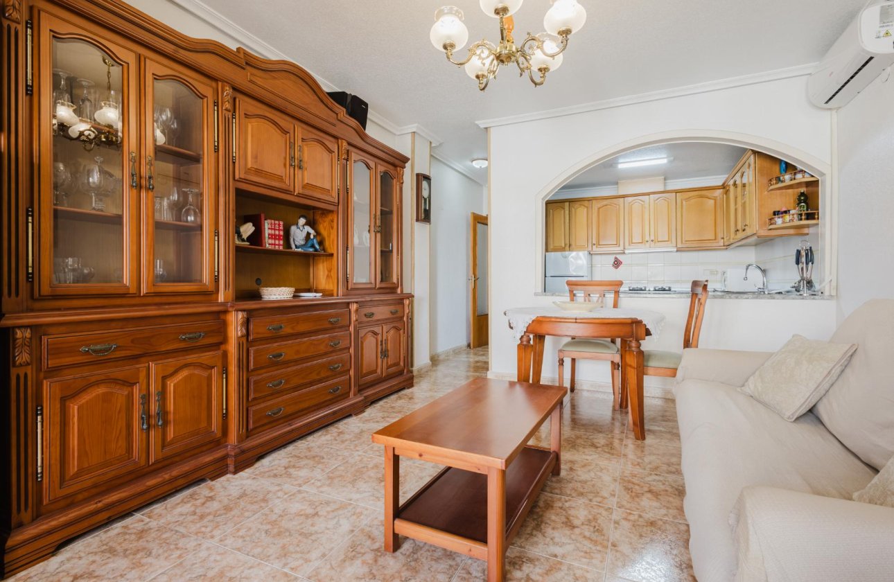 Resale - Apartment / flat - Torrevieja