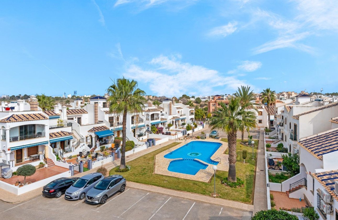 Resale - Apartment / flat - Orihuela Costa - Villamartín