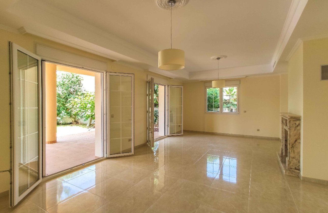 New Build - Villa - Cabo Roig