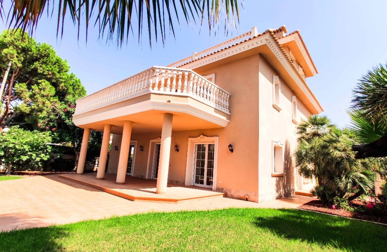 New Build - Villa - Cabo Roig