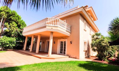 New Build - Villa - Cabo Roig