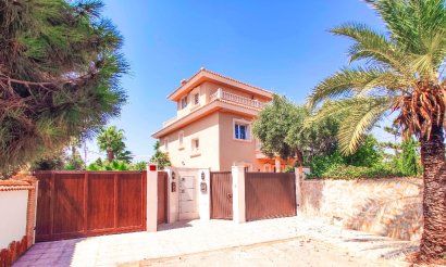 New Build - Villa - Cabo Roig