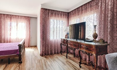 Reventa - Villa - Campoamor - Dehesa de Campoamor