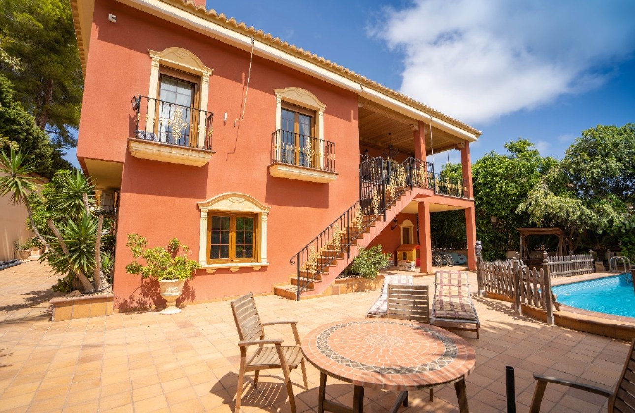 Resale - Villa - Campoamor