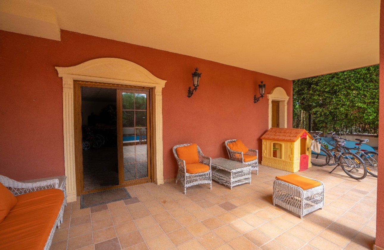 Resale - Villa - Campoamor