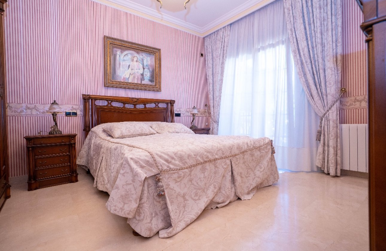 Resale - Villa - Campoamor