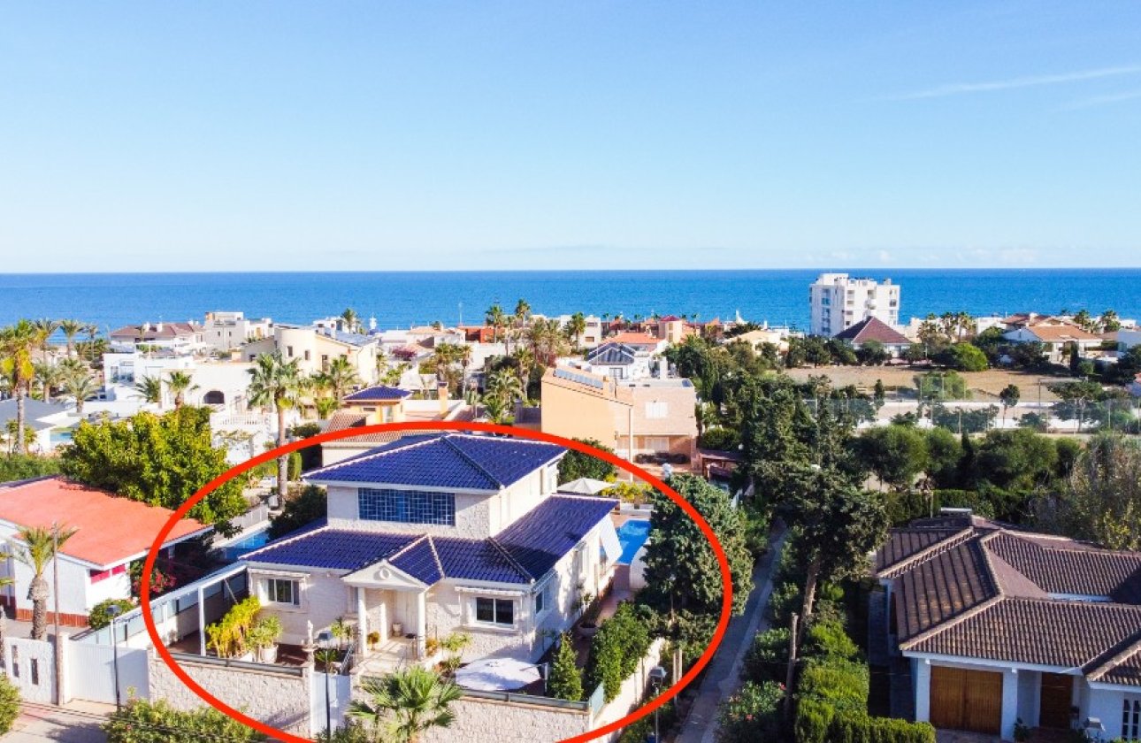 Reventa - Villa - La Mata