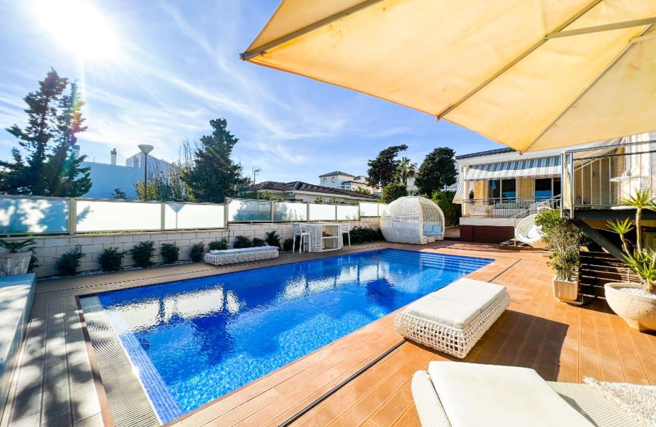 Reventa - Villa - La Mata