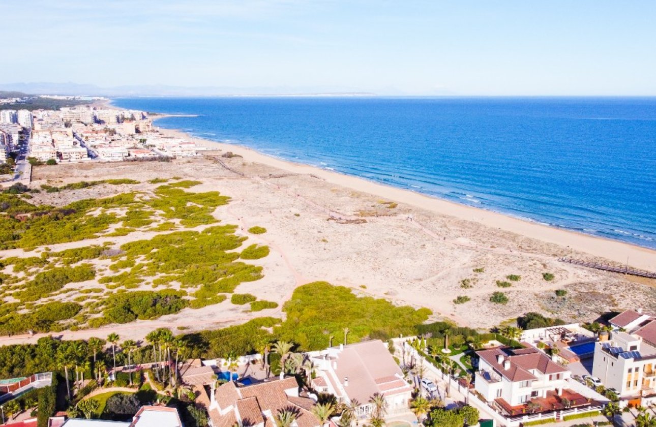 Reventa - Villa - La Mata