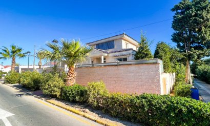 Reventa - Villa - La Mata