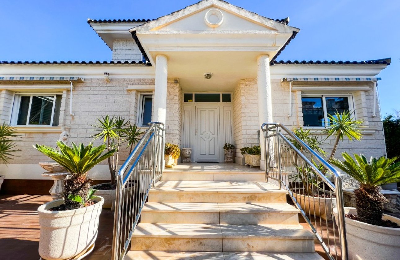 Reventa - Villa - La Mata