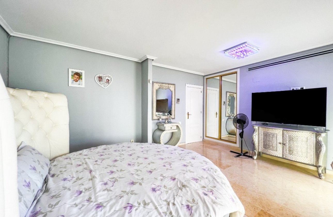 Reventa - Villa - La Mata