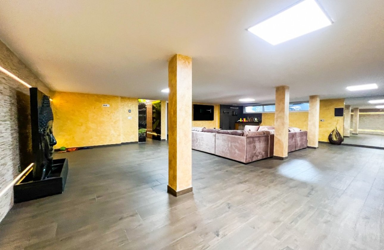 Reventa - Villa - La Mata